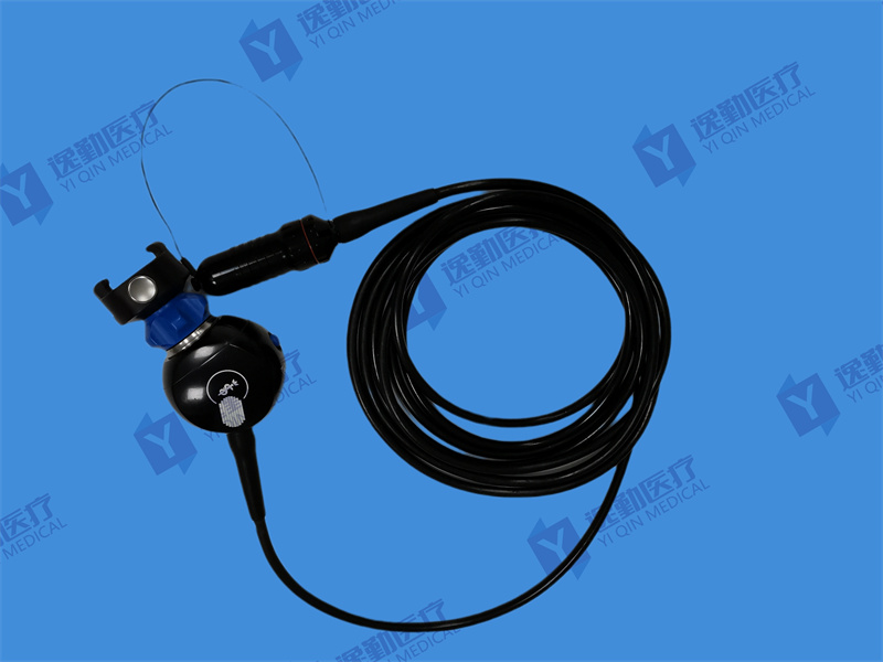 AESCULAP PV421摄像? /></a>
                                </td>
                            </tr>
                            <tr>
                                <td align=